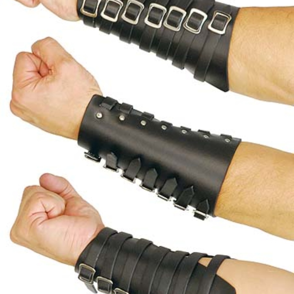 Gauntlet Armband